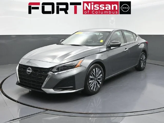 2025 Nissan Altima