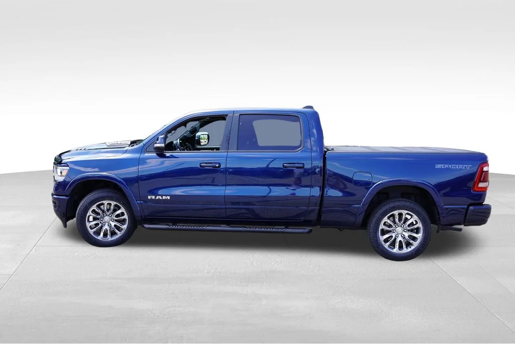 Used 2022 Patriot Blue Pearlcoat Ram Laramie image 9