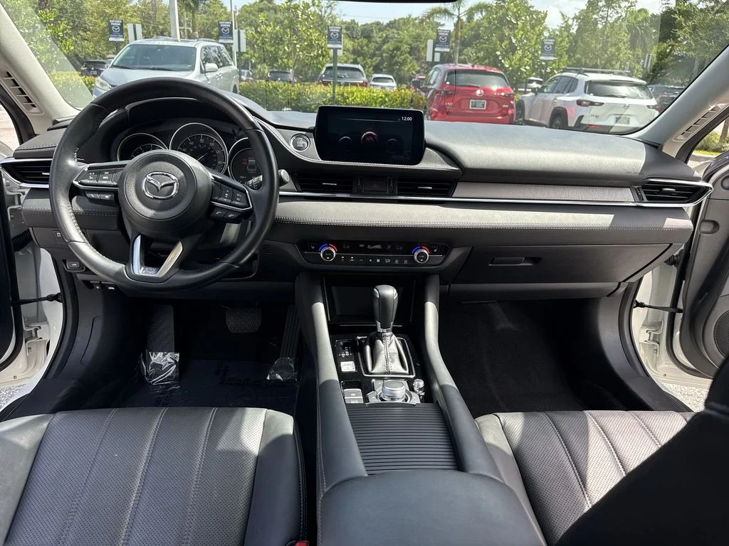 Used 2020 Snowflake White Pearl Mica Mazda Touring image 36