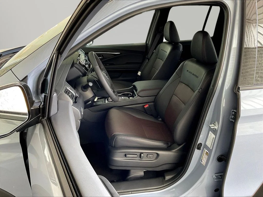 New 2026 Sonic Gray Pearl Honda Black Edition image 22