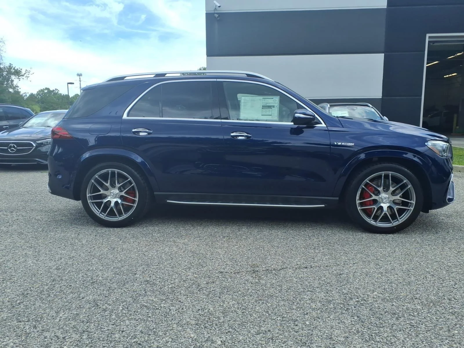 New 2026 Twilight Blue Metallic Mercedes-Benz AMG® GLE 63 S image 5