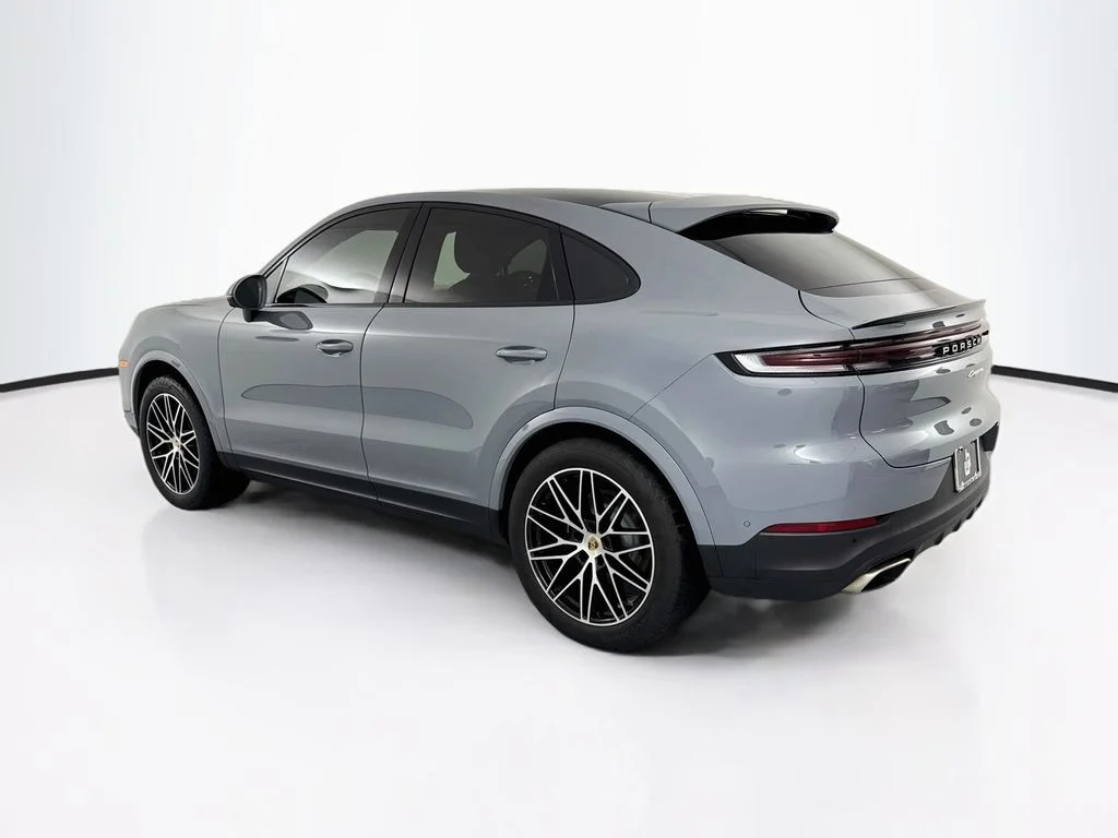 Used 2024 Blue Porsche Base image 7
