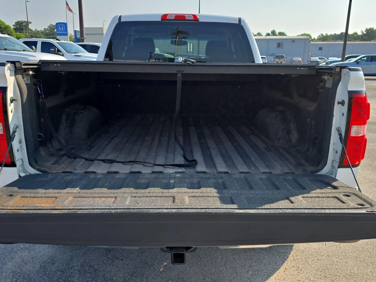 Used 2015 Summit White GMC SLE image 6