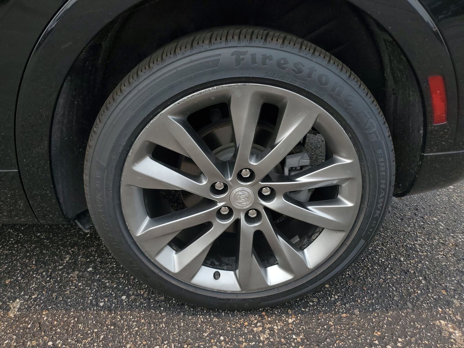Used 2021 Black Buick Avenir image 24
