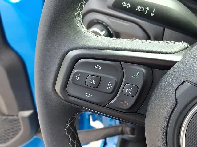 Certified Used 2025 Blue Jeep Rubicon image 19