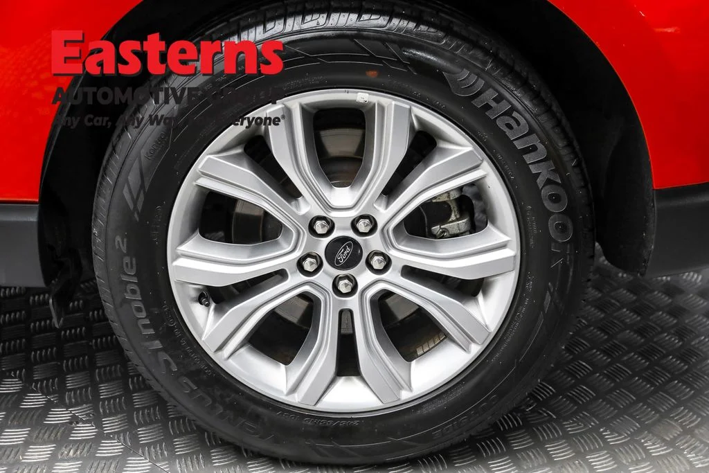 Used 2024 Red Ford Titanium image 8