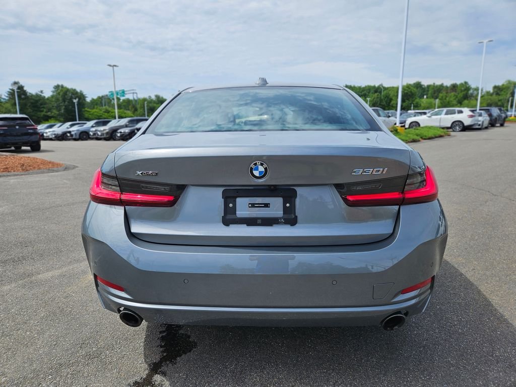 Used 2023 Skyscraper Grey Metallic BMW 330i xDrive image 6
