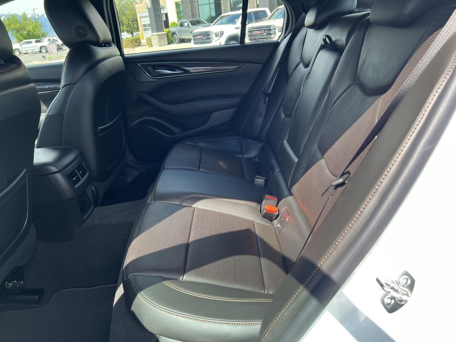 2025 Cadillac CT5 Sport - Photo 31