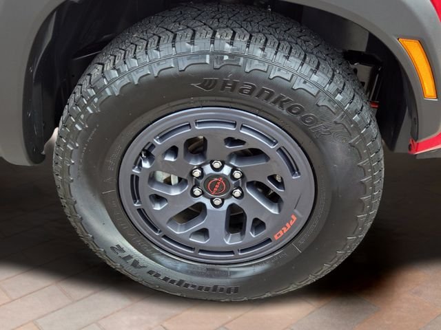 Used 2026 Red Alert Nissan PRO-4X image 22
