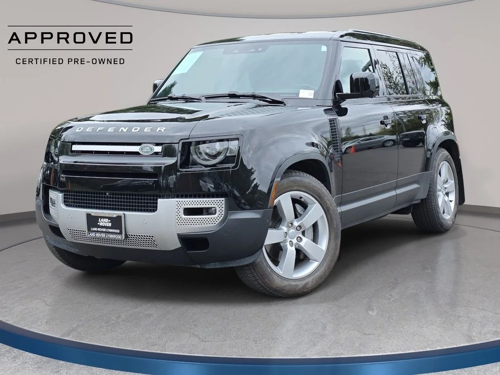2025 Land Rover Defender 110 S P400's photo