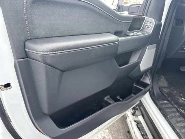 Used 2023 White Ford Lariat image 20