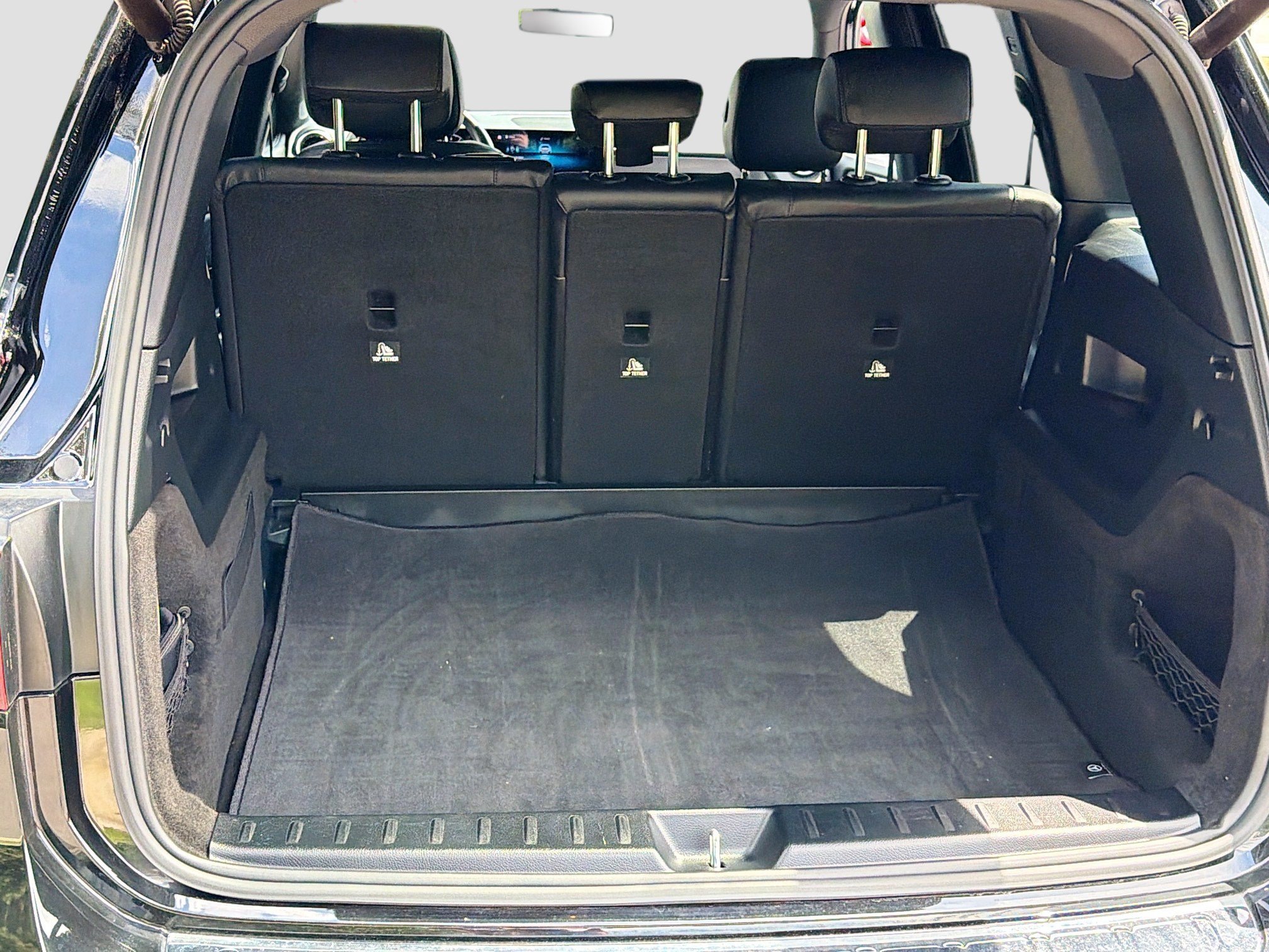 Used 2021 Black Mercedes-Benz GLB 250 image 28