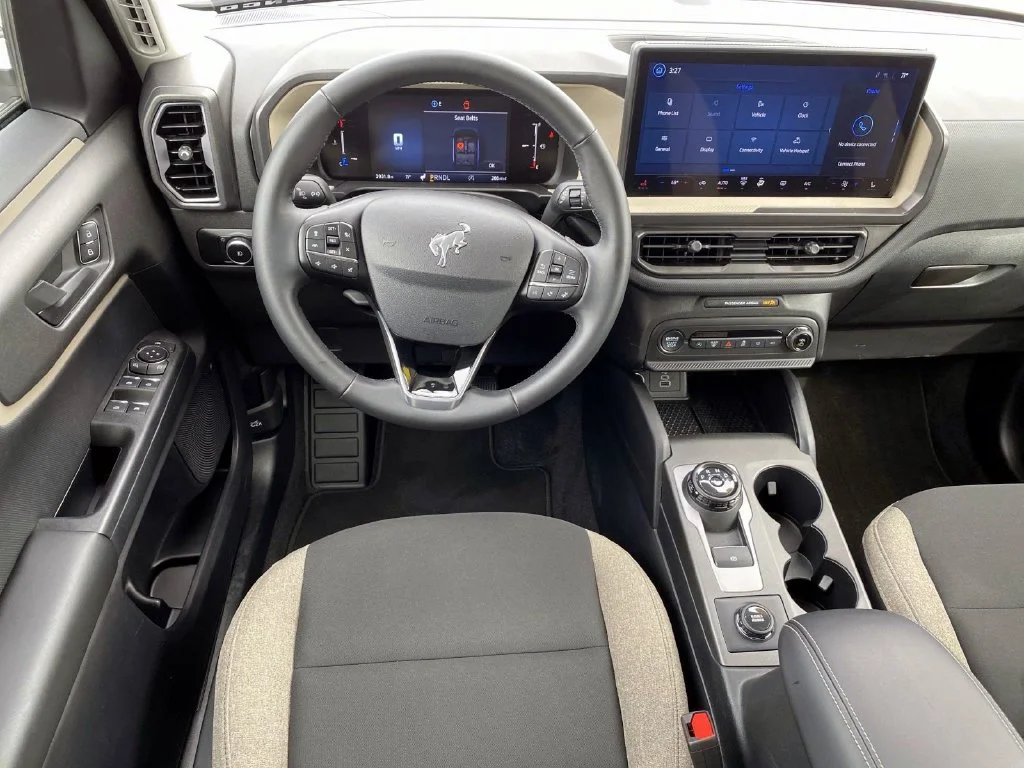 Used 2026 White Metallic Ford Big Bend image 10