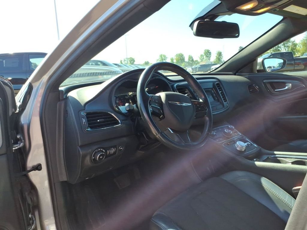 Used 2015 Silver Chrysler S image 10