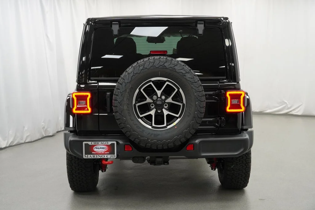 New 2026 Black Clear-Coat Exterior Paint Jeep Rubicon image 10