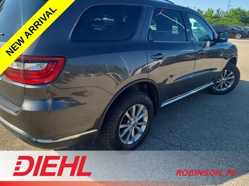 Used 2017 Gray Dodge SXT image 7