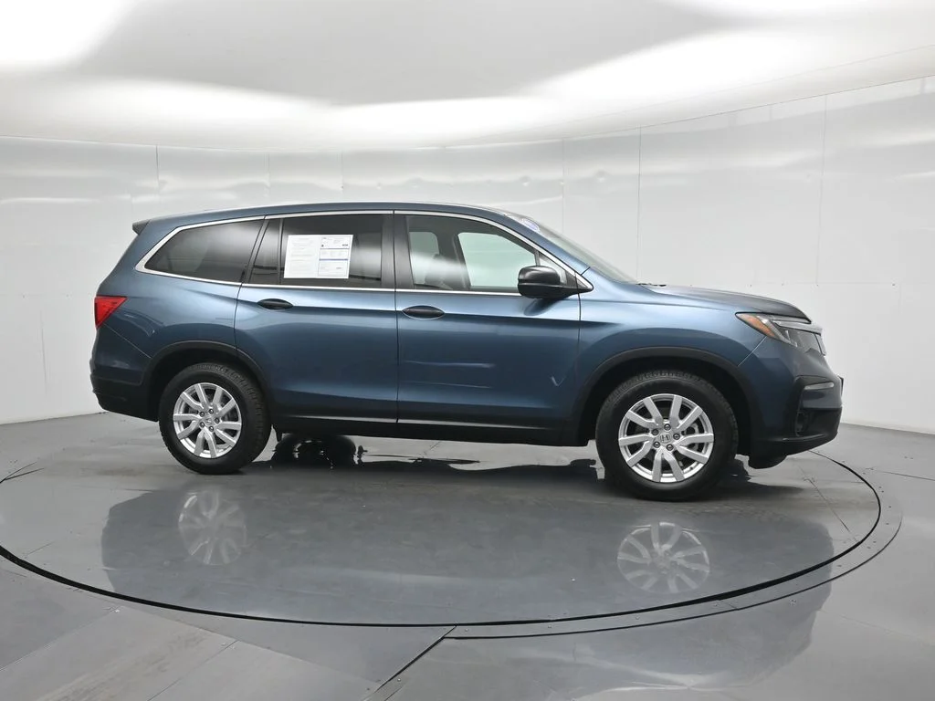 Used 2019 Black Honda LX image 26