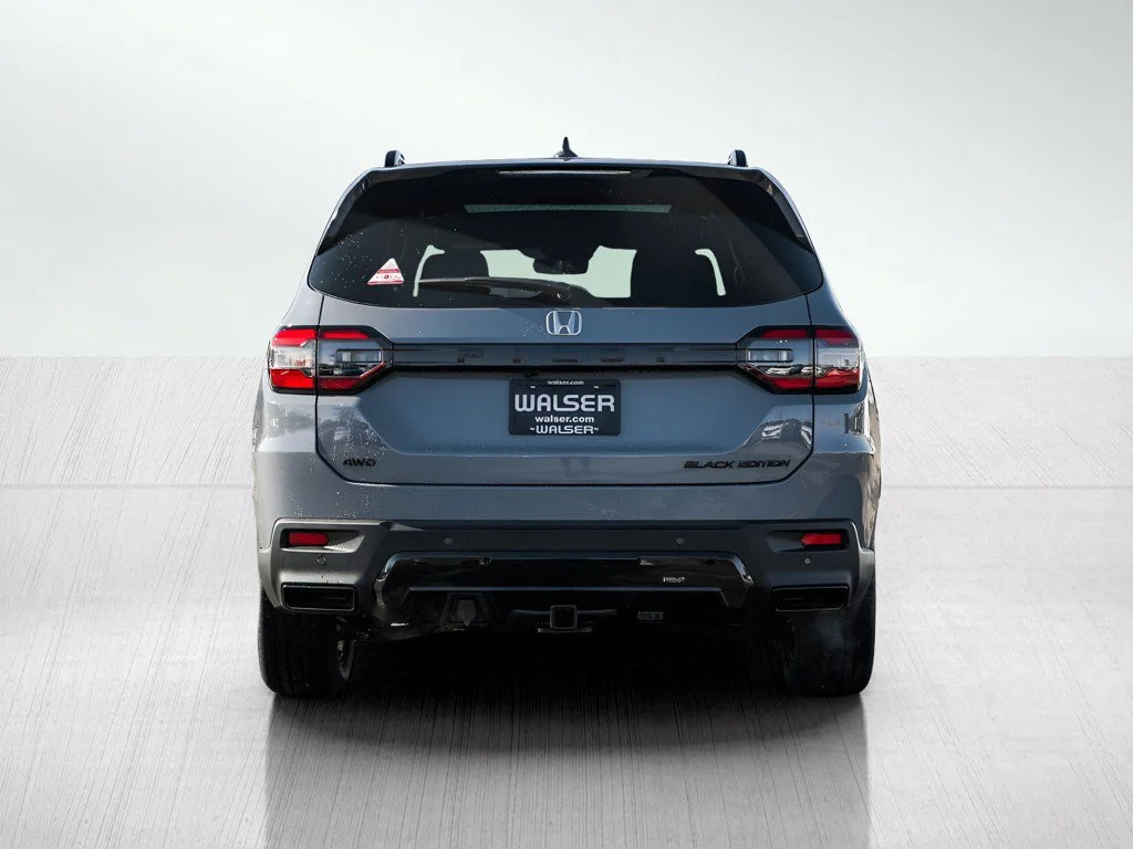 New 2026 Sonic Gray Pearl Honda Black Edition image 5