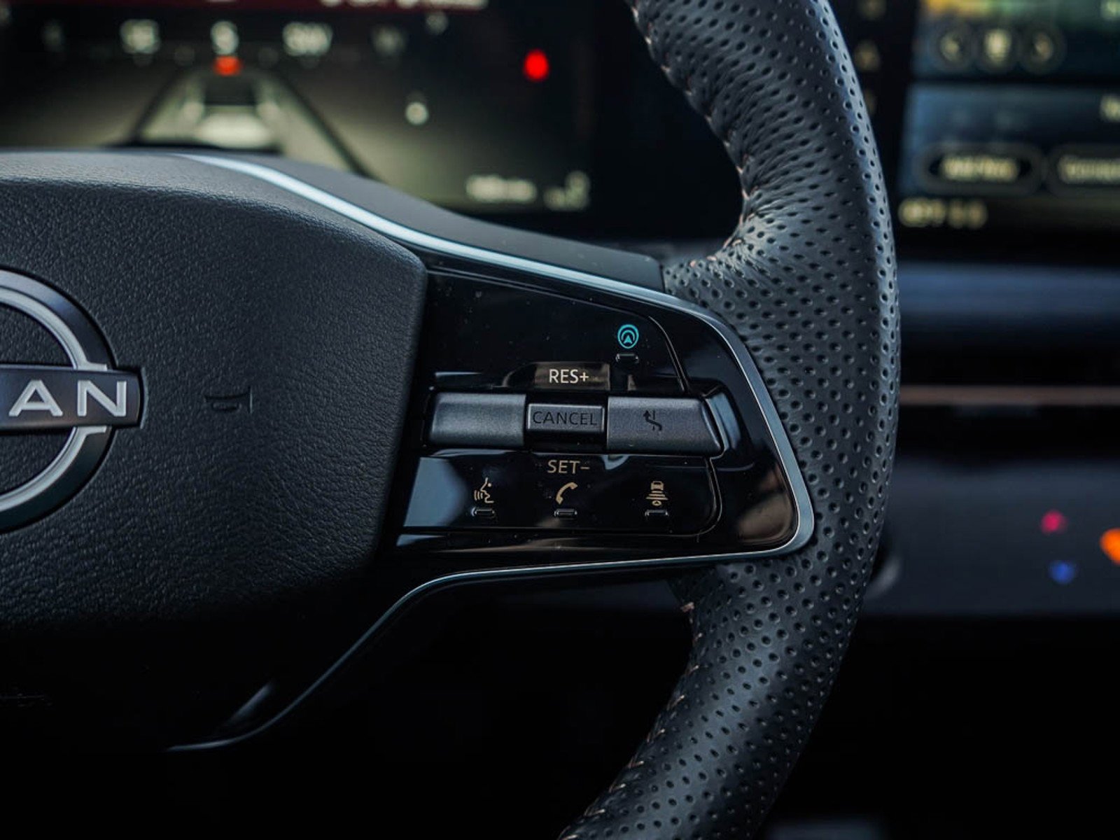 2025 Nissan ARIYA Platinum+ - Photo 22