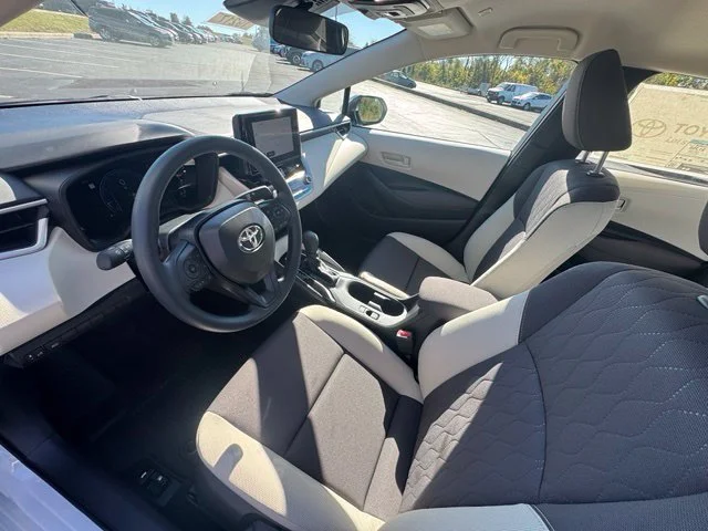 New 2027 Wind Chill Pearl Toyota LE image 14