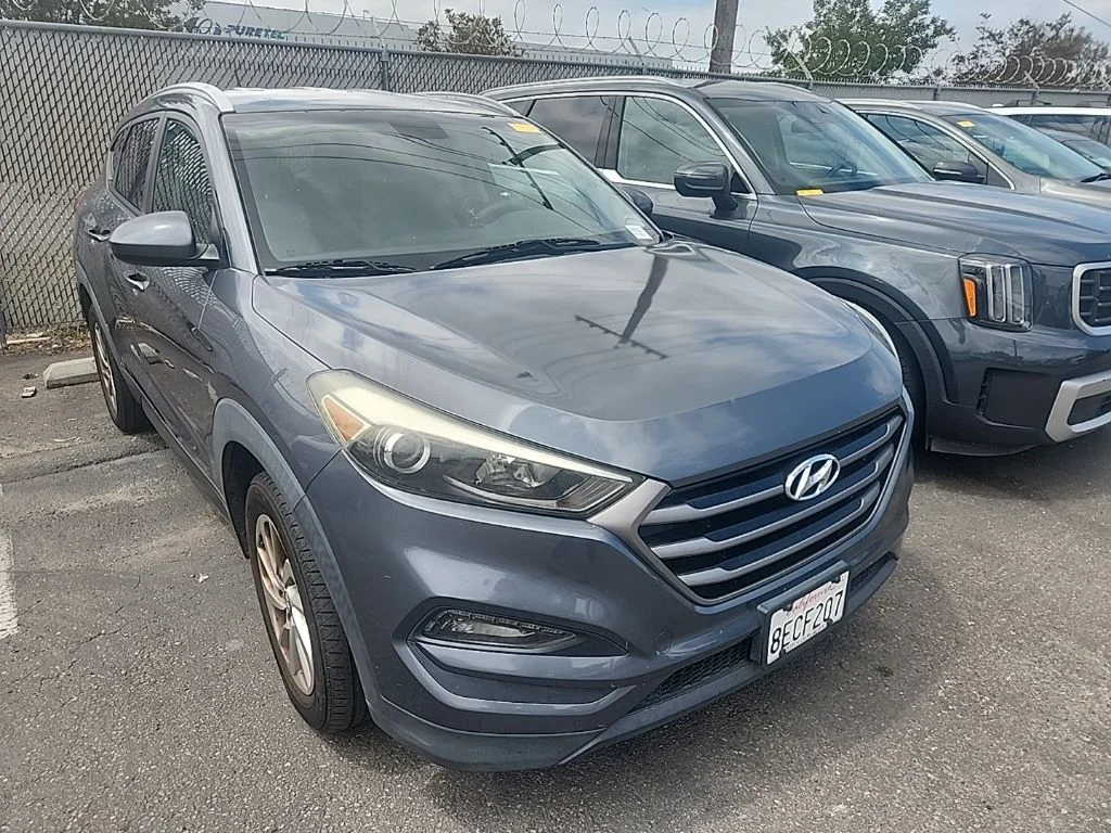 2016 Hyundai Tucson SE FWD's photo