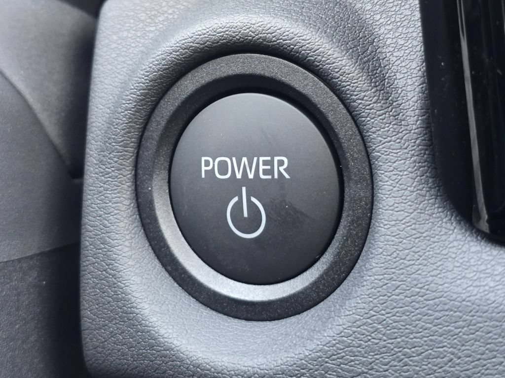 New 2026 Wind Chill Pearl Toyota SE image 11