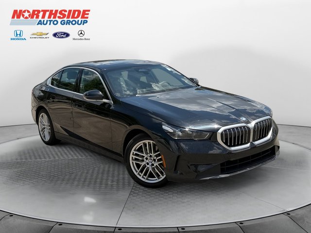 2025 BMW 5 Series 530i