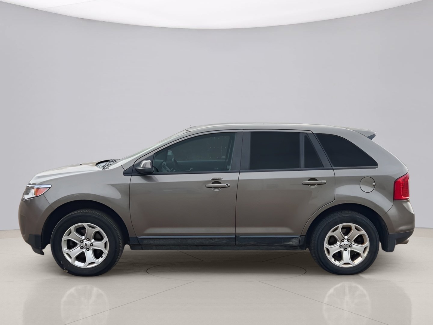 Used 2013 Brown Ford SEL image 4