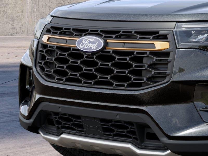 New 2027 UM AGATE BLACK METALLIC Ford Tremor image 10