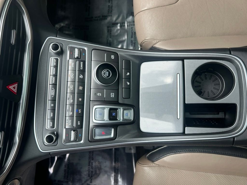 2022 Hyundai Santa Fe SEL - Photo 17
