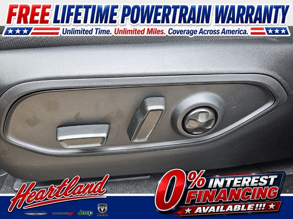 New 2026 Fathom Blue Pearl-Coat Exterior Paint Jeep Limited Reserve image 39