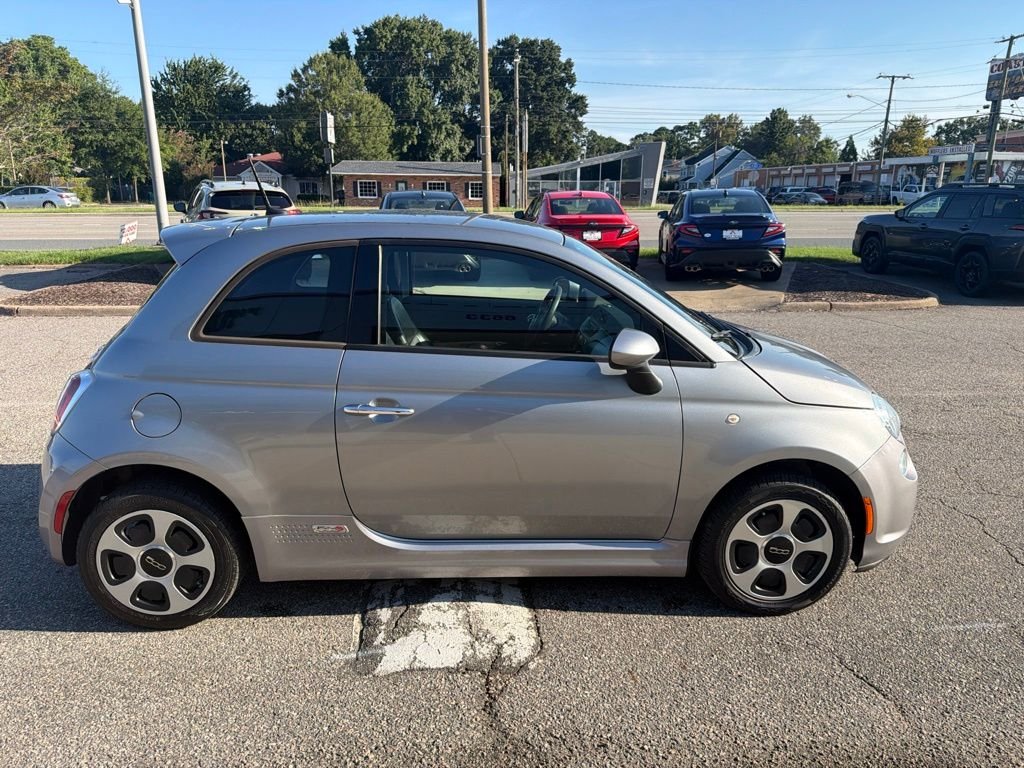 Used 2015 Silver FIAT Battery Electric image 6