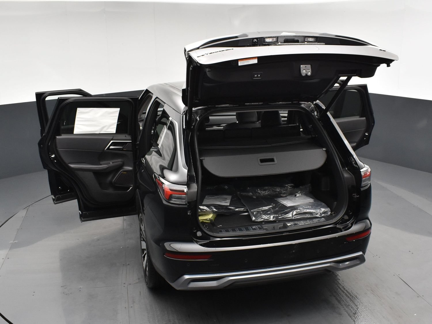 New 2026 Black Diamond Mitsubishi SE 1.5T 2WD image 27