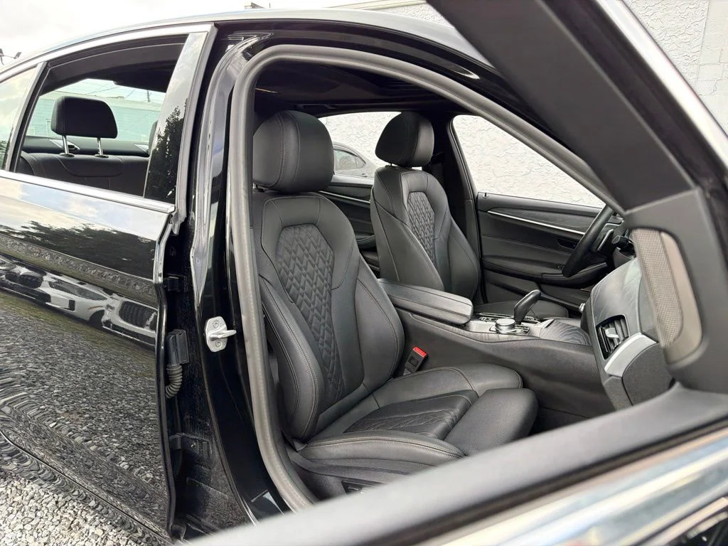 Used 2023 Black BMW 530i xDrive image 11