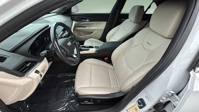 Used 2022 Summit White Cadillac Premium Luxury image 18