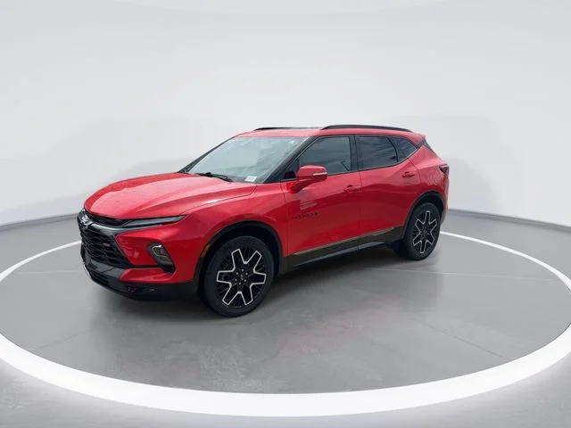 Used 2023 Red Chevrolet RS image 3