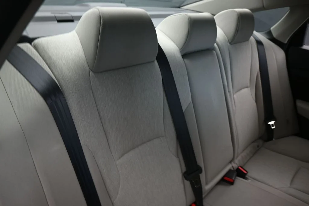 Used 2025 Gray Honda SE image 39