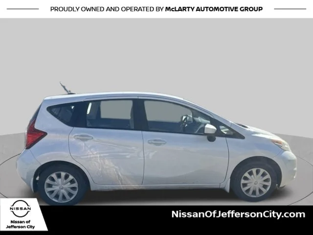 Used 2016 White Nissan SV image 6