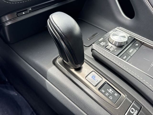 Used 2021 White Lexus 500 image 20