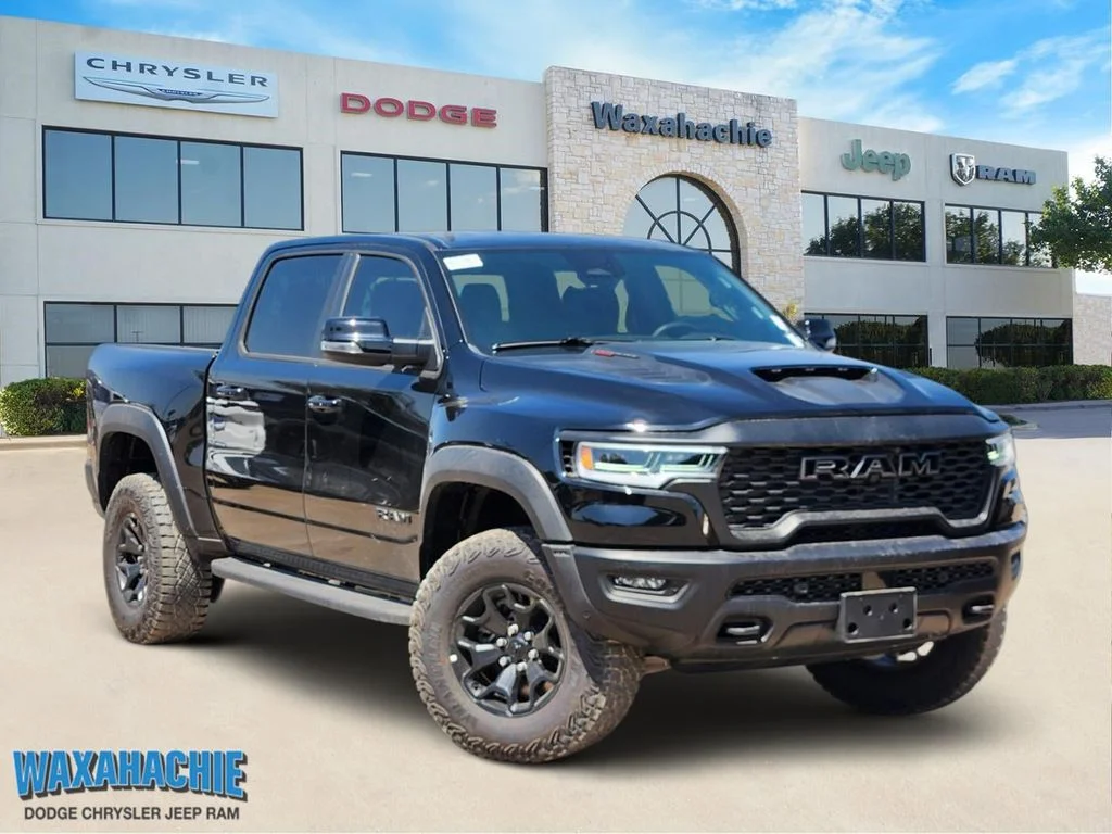 New 2026 Diamond Black Crystal Pearl-Coat Exterior Paint RAM RHO image 1