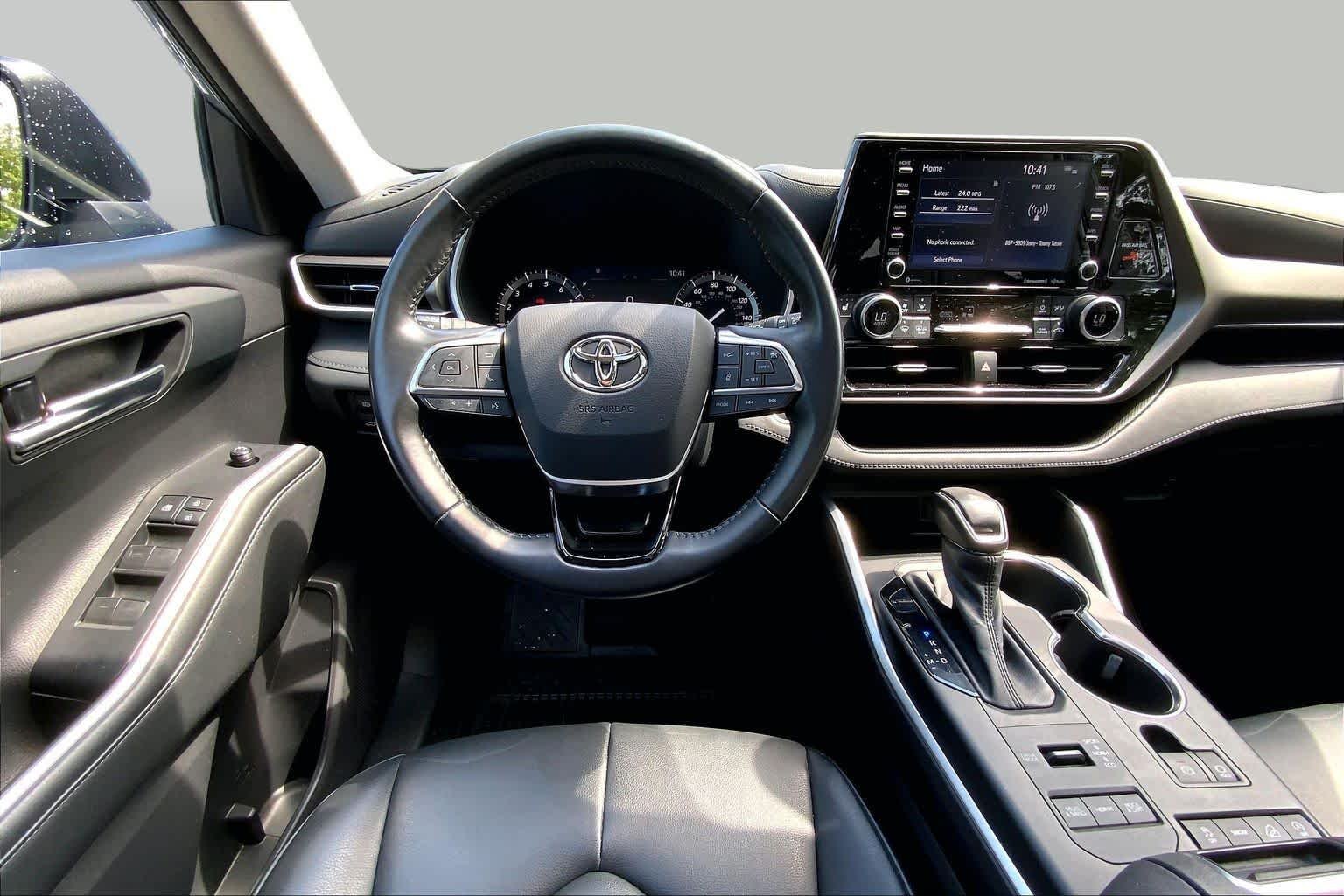 Used 2021 Moon Dust Toyota XLE image 6