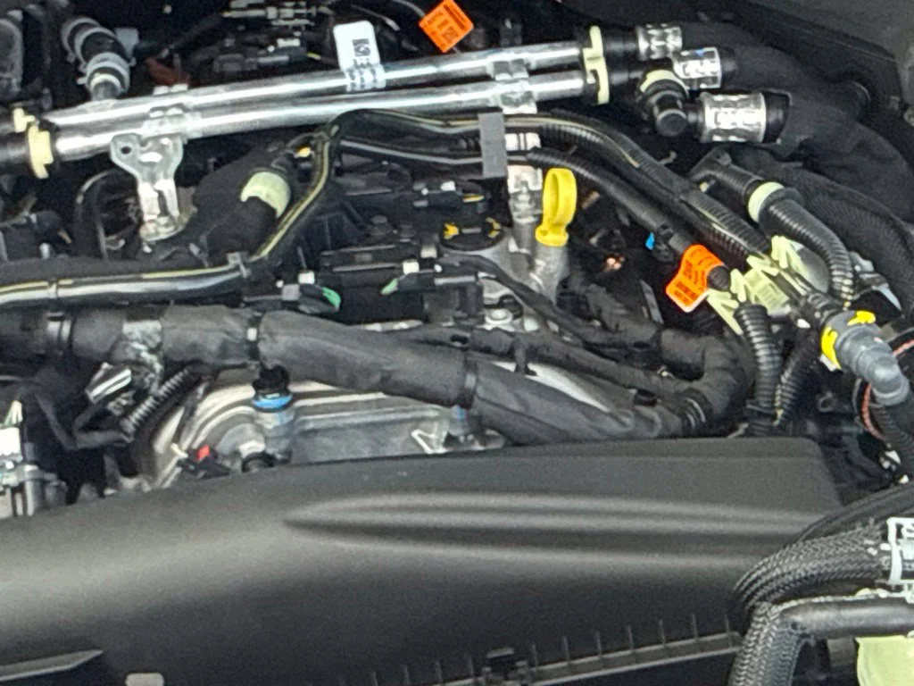 New 2027 Avalanche Gray Ford Active image 41