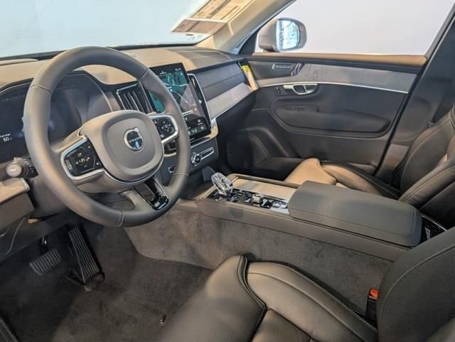 2026 Volvo XC90 Ultra - Photo 12