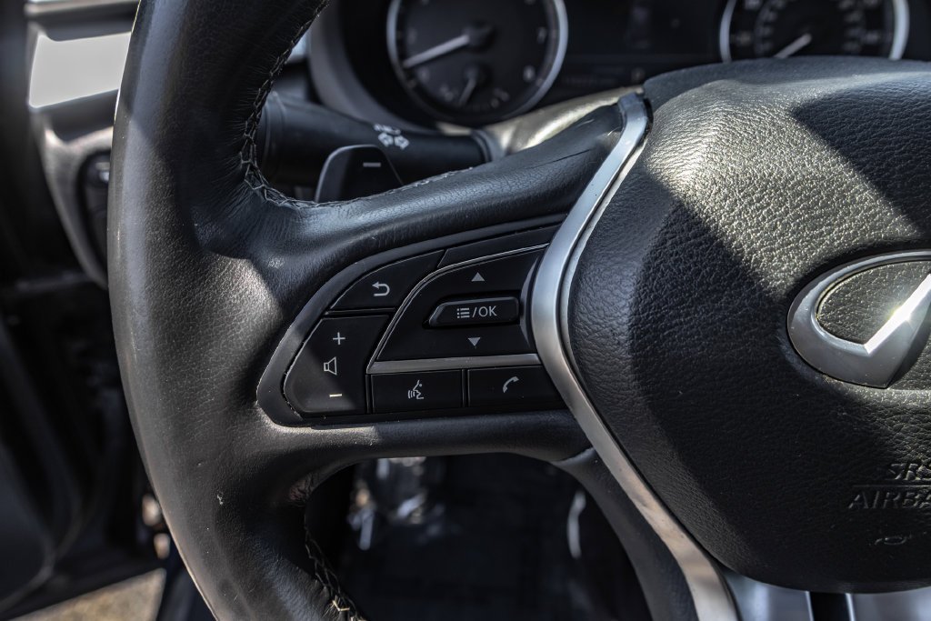 Used 2021 Blue INFINITI Sensory image 23