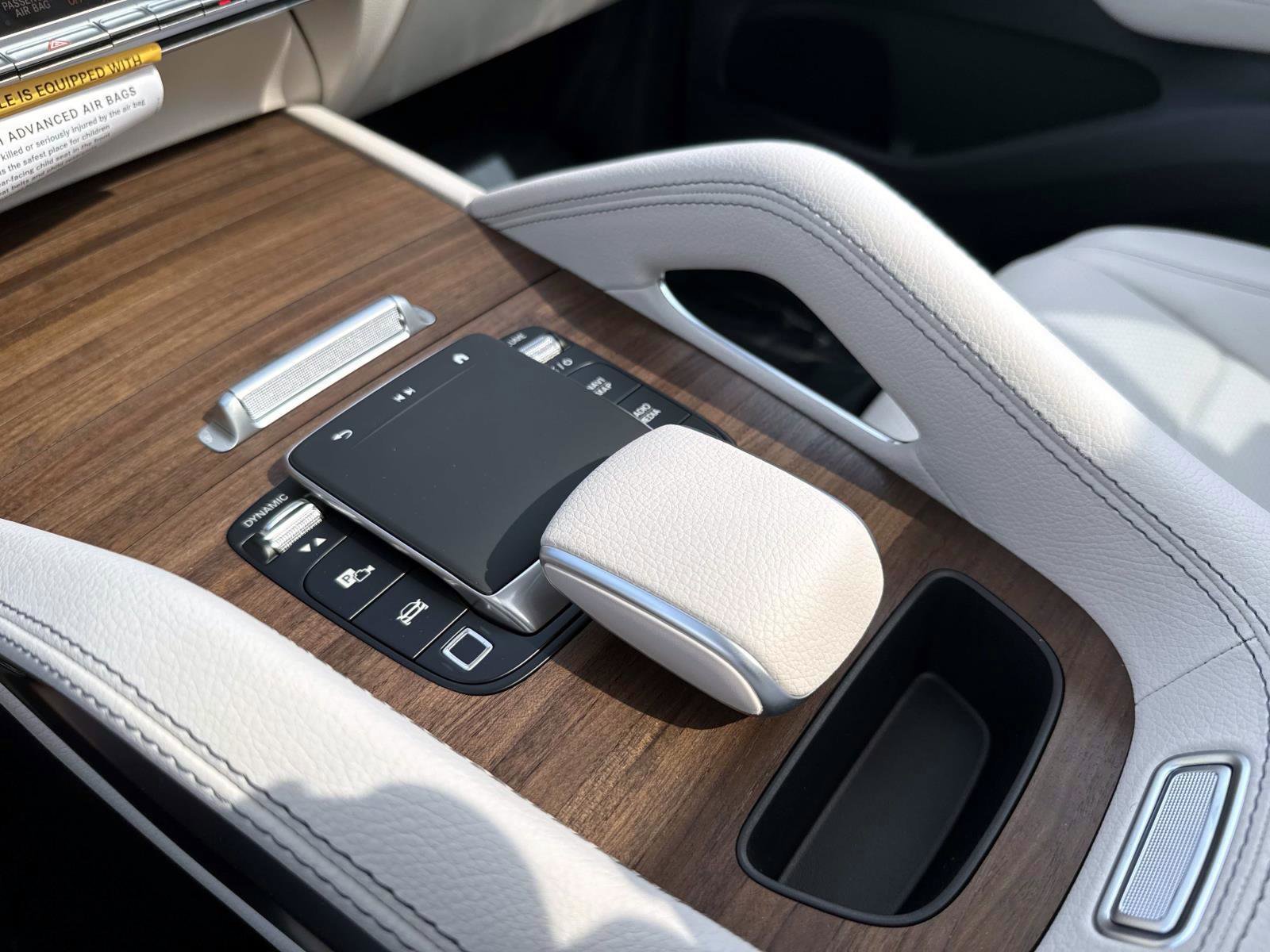 New 2026 Gray Metallic Mercedes-Benz 350 SUV image 29