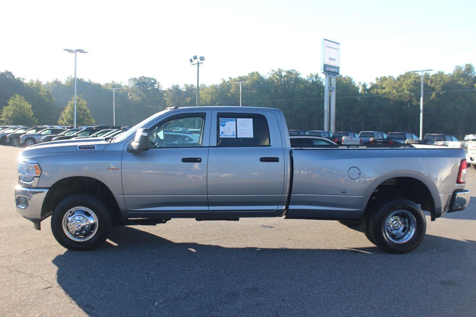 Used 2024 Silver Ram Tradesman image 4