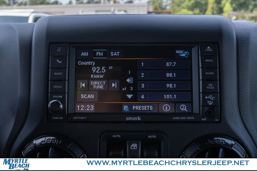 Used 2018 Black Clearcoat Jeep Unlimited Rubicon image 21