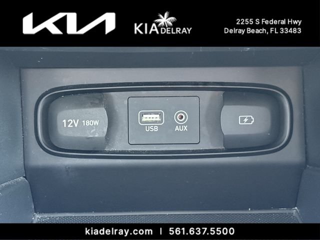 Used 2020 Gray Hyundai SE image 20
