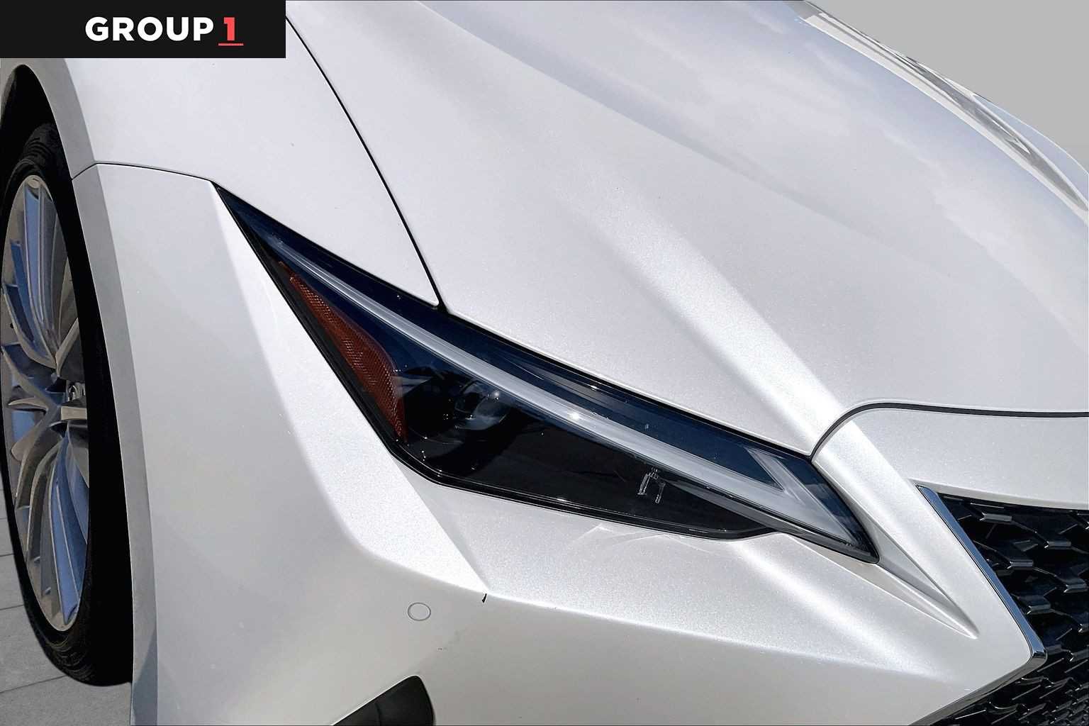 Certified Used 2024 Eminent White Pearl Lexus  image 25