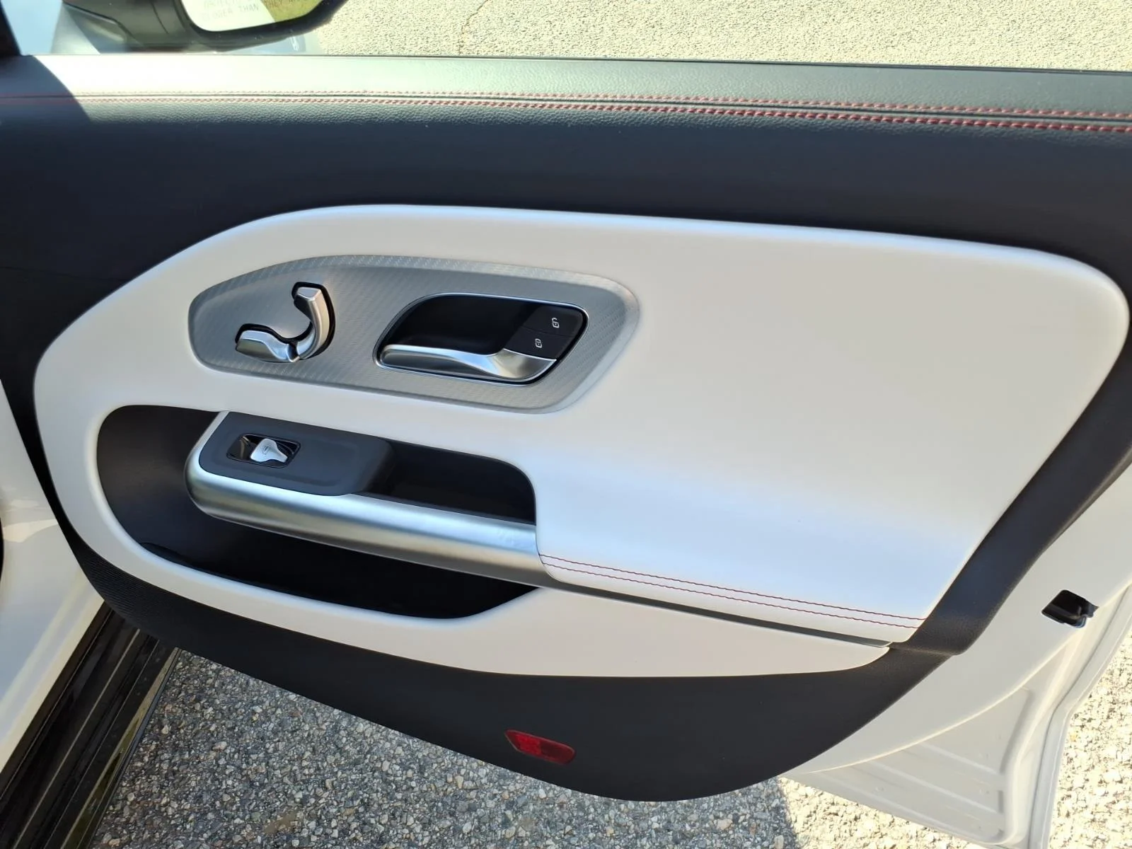 New 2027 Polar White Mercedes-Benz CLA 220 Hybrid image 24